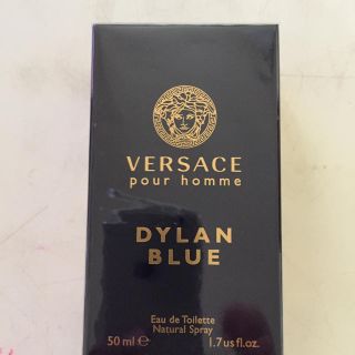 ヴェルサーチ(VERSACE)のヴェルサーチ・ディランブルーオードトワレ50ml(香水(男性用))