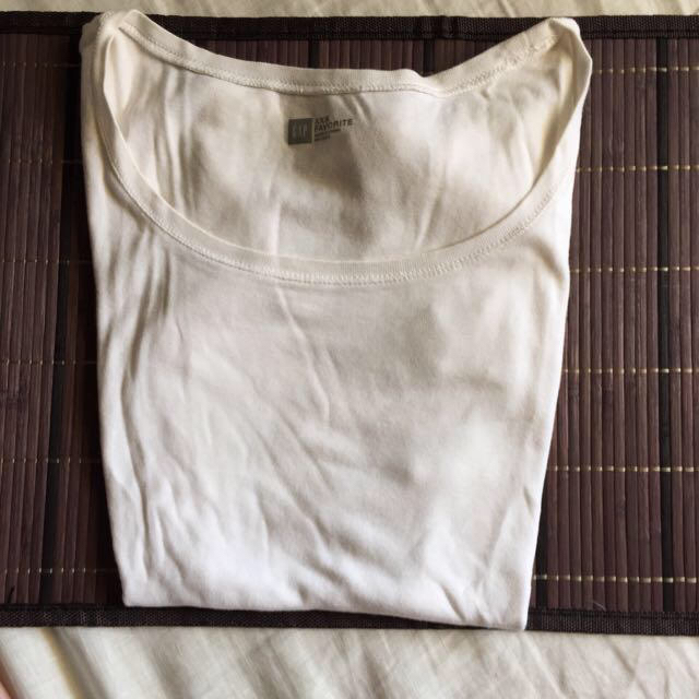 GAP(ギャップ)のGAP 半袖Tシャツ レディースのトップス(Tシャツ(半袖/袖なし))の商品写真