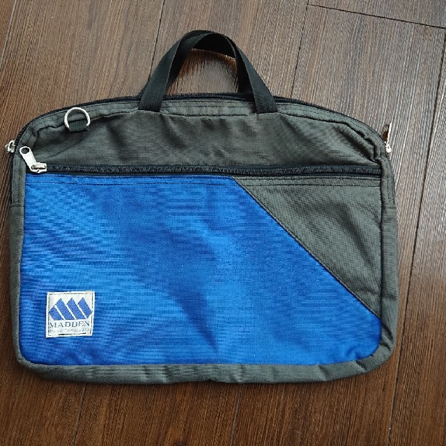 Gregory(グレゴリー)のメデンMADDENブリーフケースUSA製 メンズのバッグ(ビジネスバッグ)の商品写真