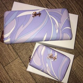 専用 Rady マーブル柄 長財布 ラベンダー - 財布
