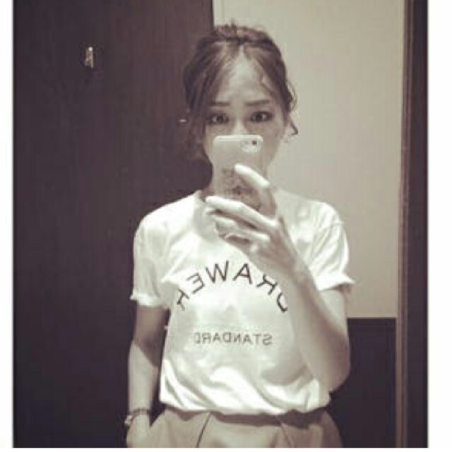 Drawer(ドゥロワー)のDRAWAR ロゴTシャツ  レディースのトップス(Tシャツ(半袖/袖なし))の商品写真