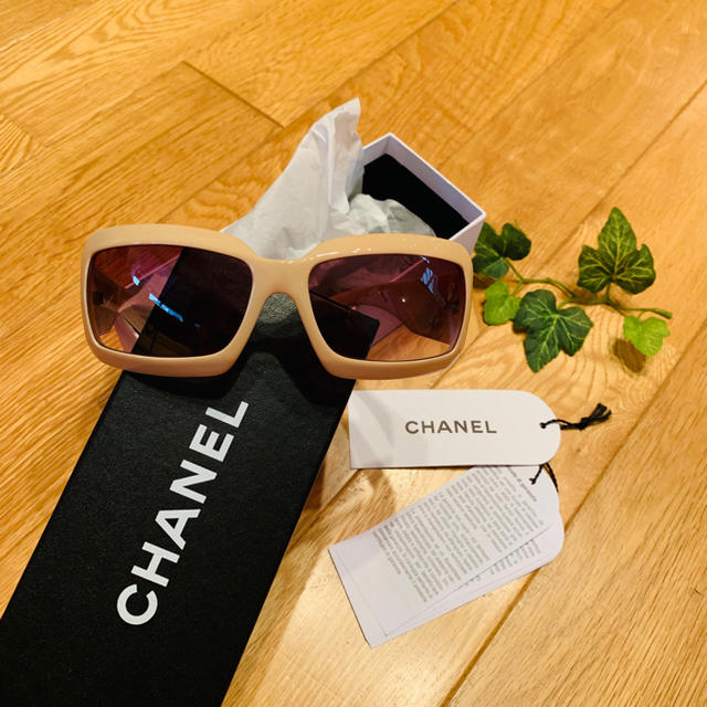 CHANEL(シャネル)のCHANELシャネルサングラス✨正規品 メンズのファッション小物(サングラス/メガネ)の商品写真