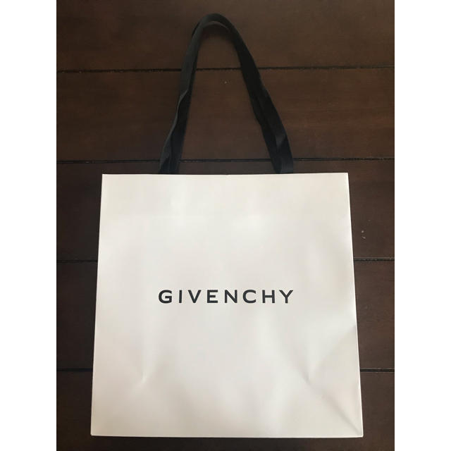 GIVENCHY(ジバンシィ)のGIVENCHY ジバンシー ショッパー紙袋 ショップ袋 レディースのバッグ(ショップ袋)の商品写真