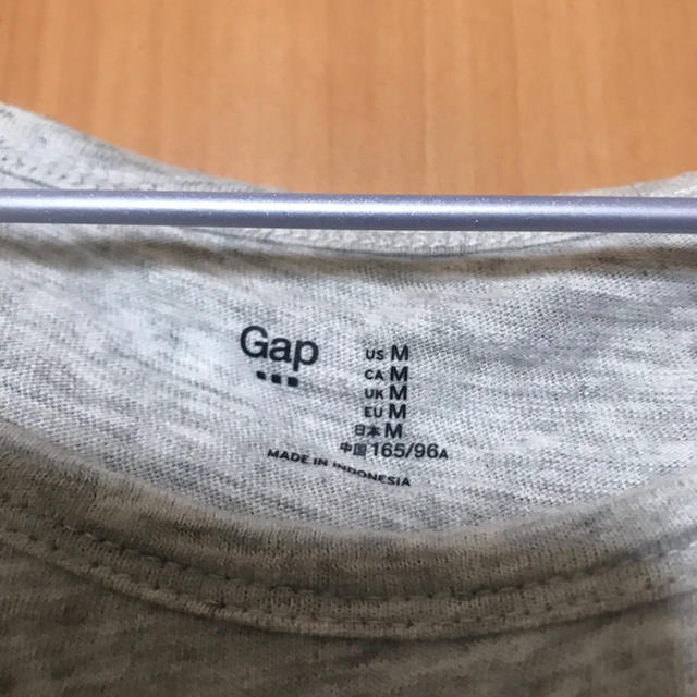 GAP(ギャップ)のGAP Tシャツ グレー レディースのトップス(Tシャツ(半袖/袖なし))の商品写真