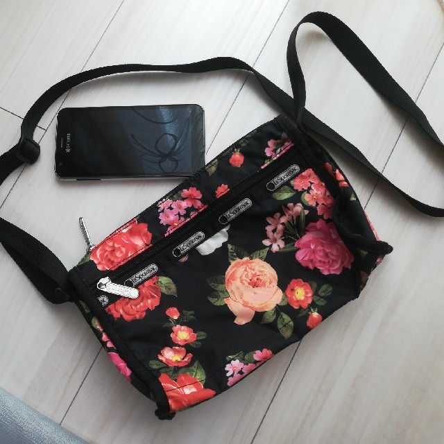 LeSportsac(レスポートサック)のLeSportsac　ショルダーバッグ レディースのバッグ(ショルダーバッグ)の商品写真