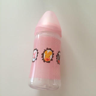 ピンク哺乳瓶(哺乳ビン)