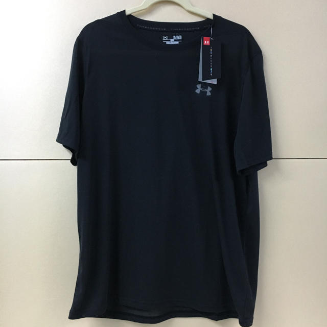 UNDER ARMOUR(アンダーアーマー)の専用 アンダーアーマー ヒードギア Tシャツ サイズXL 新品 メンズのトップス(Tシャツ/カットソー(半袖/袖なし))の商品写真