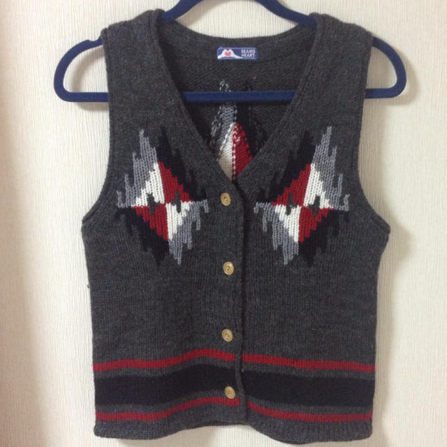 BEAMS(ビームス)のBEAMS ベスト 美品 レディースのトップス(ベスト/ジレ)の商品写真