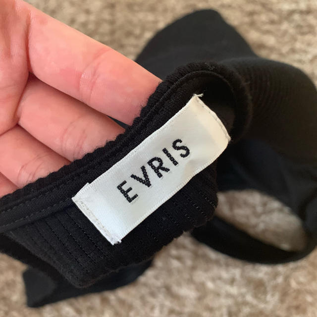 EVRIS(エヴリス)のEVRIS バックオープンリブタンクトップ レディースのトップス(タンクトップ)の商品写真