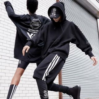 ワイスリー(Y-3)のY-3 18ss  ライン ハーフパンツ(ショートパンツ)