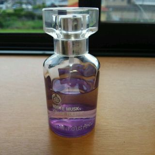 ザボディショップ(THE BODY SHOP)のホワイトムスク☆オードトワレ(香水(女性用))