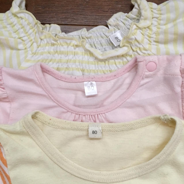 AEON(イオン)のトップバリュ Tシャツ 80 ３枚セット 女の子 イオン 半袖 キッズ/ベビー/マタニティのベビー服(~85cm)(Ｔシャツ)の商品写真