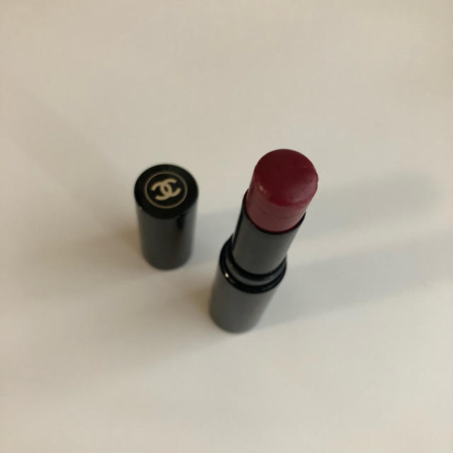 CHANEL(シャネル)のCHANEL レベージュ ボームアレーブル ディープ コスメ/美容のベースメイク/化粧品(口紅)の商品写真