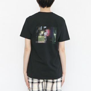 ケービーエフ(KBF)のBACKグラフィックTシャツ(Tシャツ(半袖/袖なし))