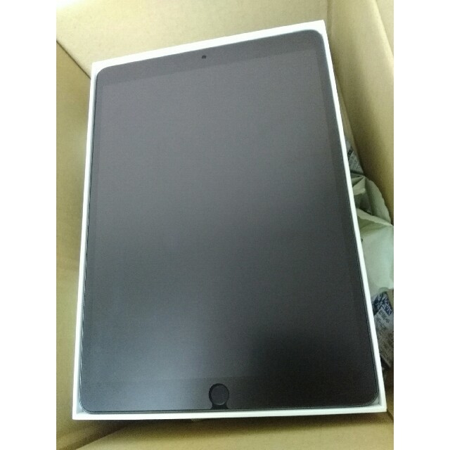 iPad air 第3世代 64gb　スペースグレイ