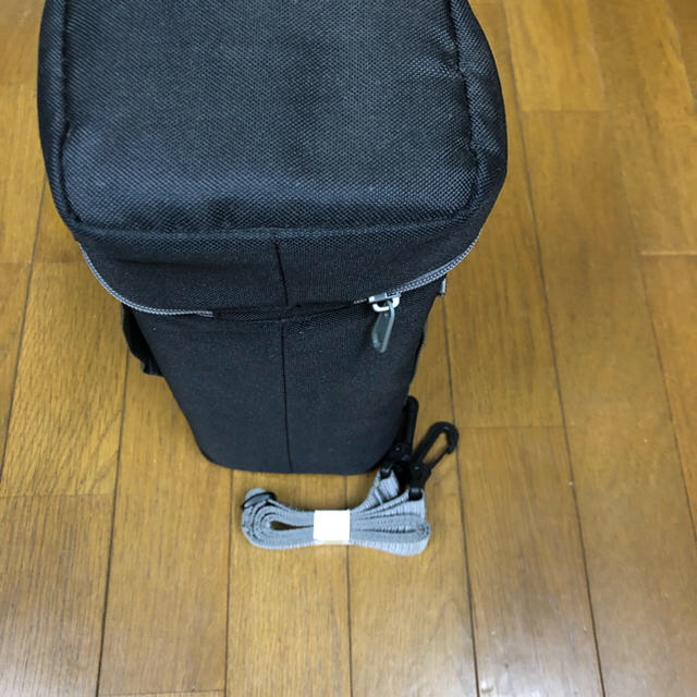 Coleman(コールマン)のＨＡＬ様専用     ２リットルペットボトル用保冷バック ハンドメイドのファッション小物(バッグ)の商品写真