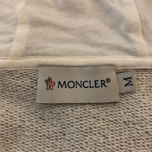 MONCLER(モンクレール)のモンクレール スウェットパーカー Ｍ レディースのトップス(パーカー)の商品写真