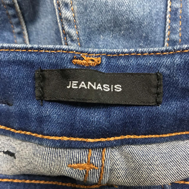 JEANASIS(ジーナシス)の八分丈 ダメージデニム レディースのパンツ(デニム/ジーンズ)の商品写真