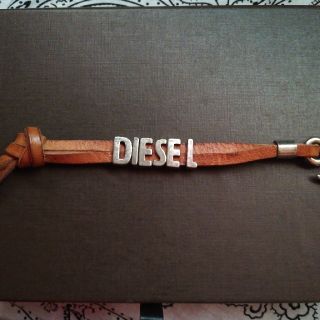 ディーゼル(DIESEL)のDIESEL ★レザー&シルバーブレスレット★最終値下げ！(ブレスレット)