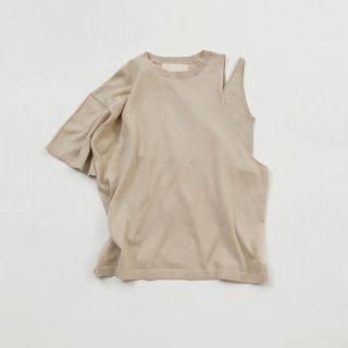 トゥデイフル(TODAYFUL)のAsymmetry Ensemble Knit ピンクベージュtodayful(カットソー(半袖/袖なし))