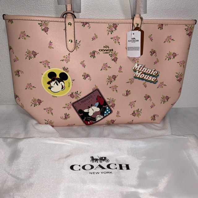 約24cm高さCOACH×Disneyコラボ ポーチ付きリバーシブルトートバッグ