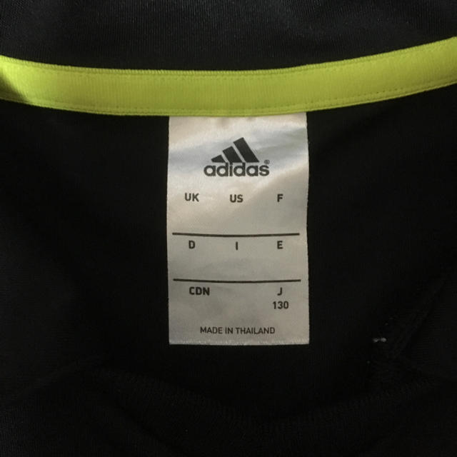 adidas(アディダス)のadidas   男の子用  130㎝   used キッズ/ベビー/マタニティのキッズ服男の子用(90cm~)(Tシャツ/カットソー)の商品写真