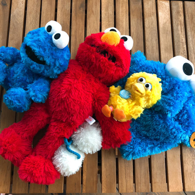 SESAME STREET(セサミストリート)の【値下げ】USJ セサミストリート ぬいぐるみ エンタメ/ホビーのおもちゃ/ぬいぐるみ(キャラクターグッズ)の商品写真