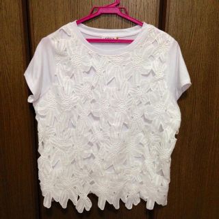 レプシィムローリーズファーム(LEPSIM LOWRYS FARM)の《新品》お花レースTシャツ♡(Tシャツ(半袖/袖なし))