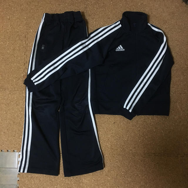 adidas(アディダス)のadidas  ✴︎ジャージ セット売り✴︎  130㎝ キッズ/ベビー/マタニティのキッズ服男の子用(90cm~)(ジャケット/上着)の商品写真