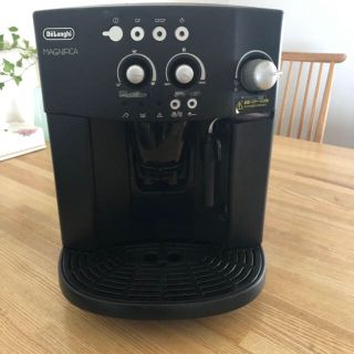 デロンギ(DeLonghi)のデロンギ マグフィニカ(エスプレッソマシン)