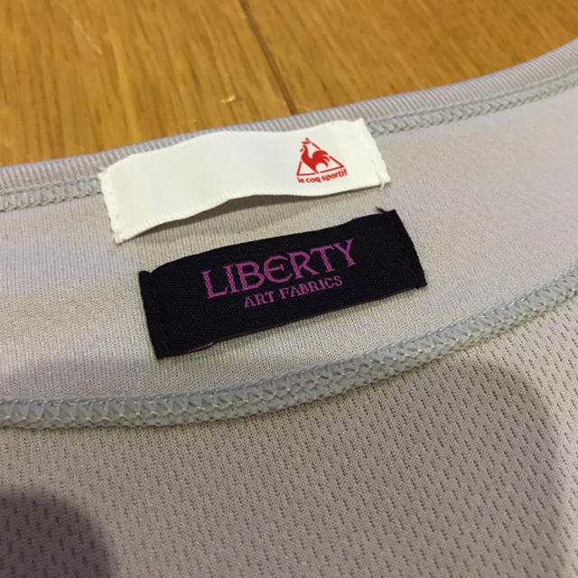 le coq sportif(ルコックスポルティフ)のルコック スポルティフ×LIBERTY  コラボTシャツ レディースのトップス(Tシャツ(半袖/袖なし))の商品写真