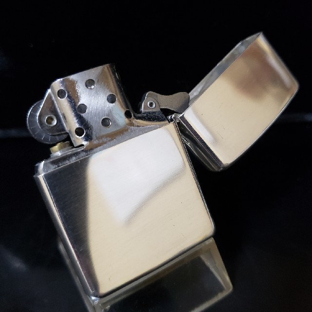 ZIPPO(ジッポー)のSTERLING❤1999'Zippo❤銀無垢美品❤ピカピカです❤送料無料❤ メンズのファッション小物(タバコグッズ)の商品写真