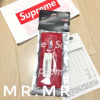 シュプリーム(Supreme)のRED Supreme Nike NBA Wristbands(バングル/リストバンド)