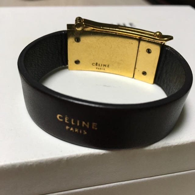 celine バングル　フィービー