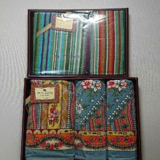 エトロ(ETRO)のteribibiさん専用〈新品〉 エトロ ETRO タオルセット(タオル/バス用品)