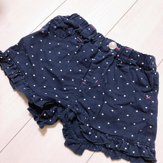 ikka(イッカ)のショートパンツ 120 キッズ/ベビー/マタニティのキッズ服女の子用(90cm~)(パンツ/スパッツ)の商品写真