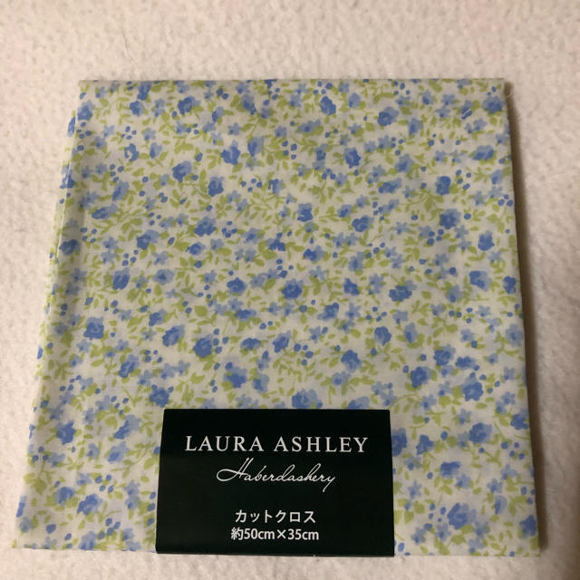 LAURA ASHLEY - ローラアシュレイ カットクロスの通販 by れみん's shop｜ローラアシュレイならラクマ