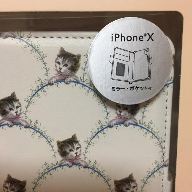 PAUL & JOE(ポールアンドジョー)の【新品】iPhoneX 手帳型  ポール&ジョー ネコ ホワイト スマホ/家電/カメラのスマホアクセサリー(iPhoneケース)の商品写真