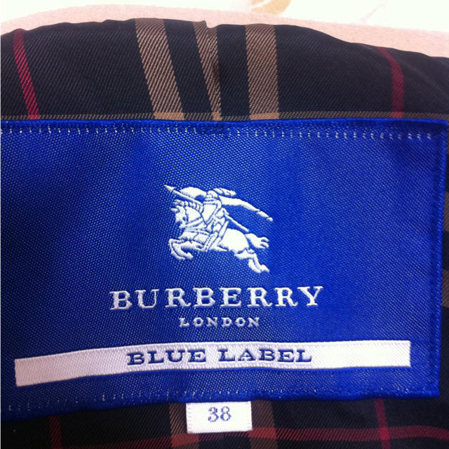 BURBERRY(バーバリー)の希望額言ってください！ レディースのジャケット/アウター(トレンチコート)の商品写真