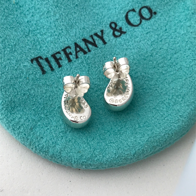 Tiffany & Co.(ティファニー)のTiffanyのラージティアドロップ ピアス 美品 レディースのアクセサリー(ピアス)の商品写真