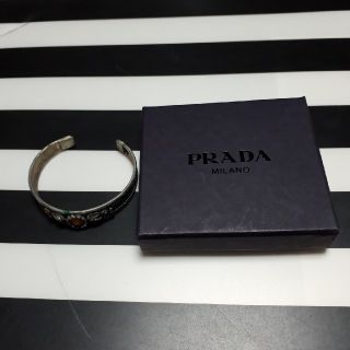 プラダ(PRADA)のシルバーブレスレット&PRADAケース(ブレスレット)