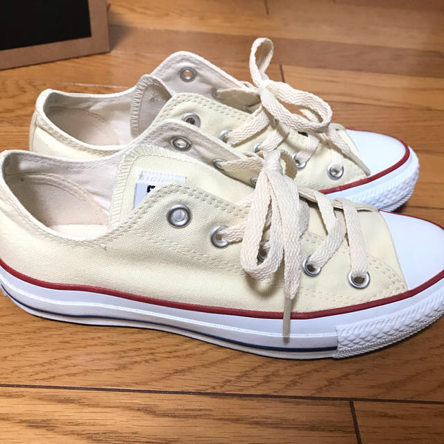 CONVERSE(コンバース)のコンバース CONVERSE キナイ色 23cm レディースの靴/シューズ(スニーカー)の商品写真