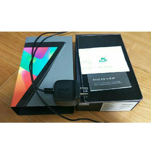 NEXUS7(ネクサス7)のNexus 7 (2012)完動品　箱 充電器 簡易説明書あり スマホ/家電/カメラのPC/タブレット(タブレット)の商品写真