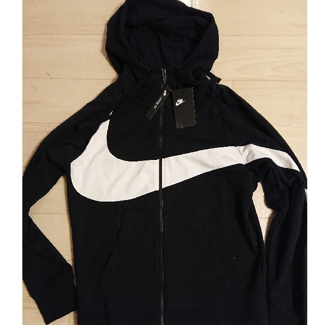 NIKE(ナイキ)の2kidsさん専用 NIKE SW Big Swoosh Fullzip  メンズのトップス(パーカー)の商品写真