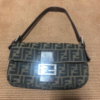 フェンディ(FENDI)のFENDI フェンディ ズッカ柄 マンマバケット(ショルダーバッグ)