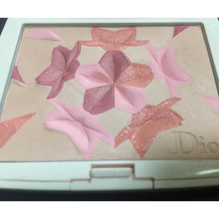 ディオール(Dior)のNana様専用✨Dior スノーブラッシュ ＆ ブルームパウダー 002(フェイスカラー)