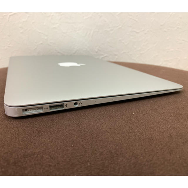 MacBook Air 11inch mem8GB SSD256GB 英キー MacBook Air 11inch mem8GB SSD256GB 英キー
