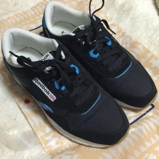 リーボック(Reebok)のスニーカー(スニーカー)