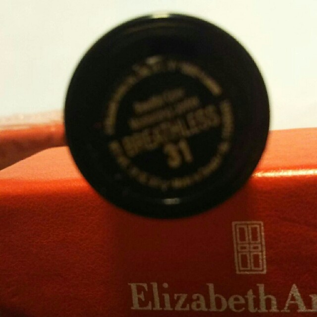 Elizabeth Arden(エリザベスアーデン)の値下げしました  エリザベスアーデン No.31 コスメ/美容のベースメイク/化粧品(口紅)の商品写真