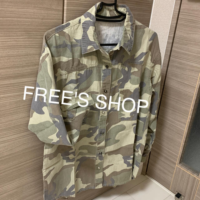 FREE'S SHOP(フリーズショップ)の【美品】FREE'SSHOP＊メンズライク迷彩ルーズシャツ レディースのトップス(シャツ/ブラウス(長袖/七分))の商品写真